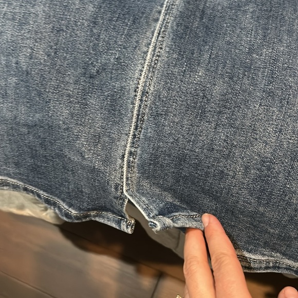 Gorgeous stretch denim midi skirt - Picture 3 of 4